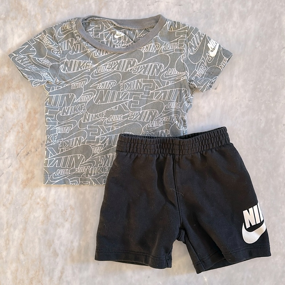 Nike Tee & Shorts Set